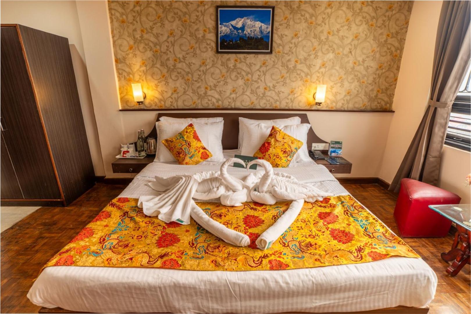 Muscatel Fairmont - 100 Mts From Mall Road Дарджилінг Екстер'єр фото